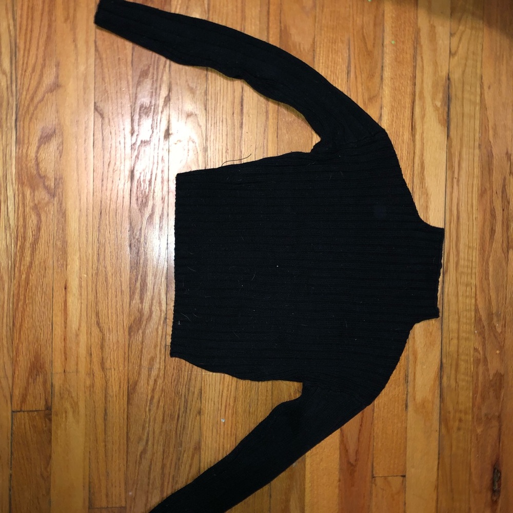 black turtle neck crop top TRADED